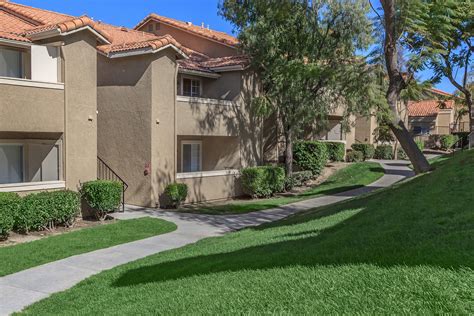 Welcome to Crescent Heights Luxury Apartment Homes in Murrieta, California. . Apartments for rent in murrieta